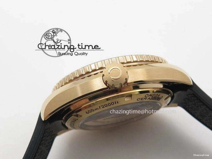 0112 Bright Planet Ocean Professional Rose Gold Liquid Metal V6F 45mm on Black Rubber Strap A 8287